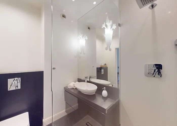 Dmowskiego Downtown By Wroapart Pl