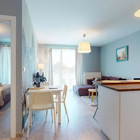 Apartment Dmowskiego Downtown By Wroapart Pl