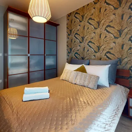 Apartment Dmowskiego Downtown By Wroapart Pl Breslau