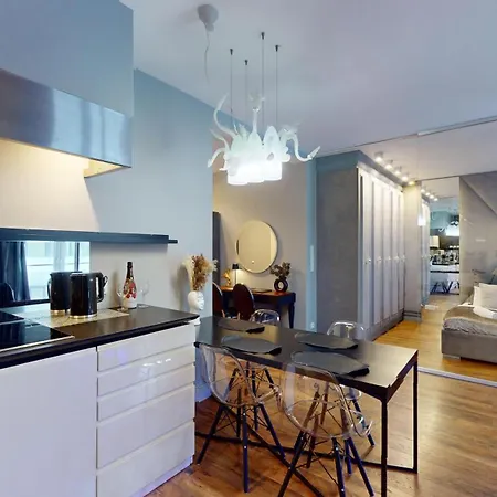 Dmowskiego Downtown By Wroapart Pl